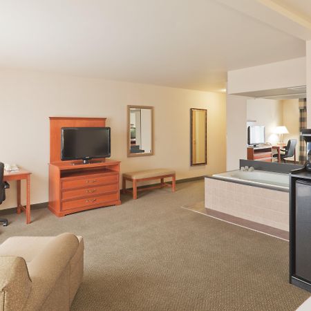Holiday Inn Express Greensburg By Ihg Extérieur photo